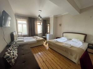 Bureau, chambres insonorisées, Wi-Fi gratuit, draps fournis