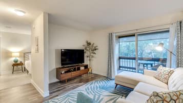 ์ํํธ (1 Bedroom) | ๋ด๋ถ