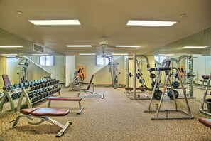 Fitness facility - Palm Desert Retreat: Pool Access & On-site Golf! (Palm Desert)