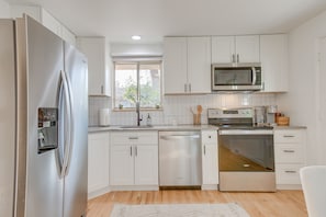 House (2 Bedrooms) | Interior - 12 Mi to Red Rocks: Pet-friendly Arvada Home! (Arvada)