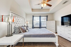 House (3 Bedrooms) | Interior - Hot Tub & Patio! Family Getaway in Ocean Springs (Ocean Springs)