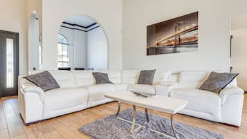 Rumah (3 Bedrooms) | Interior