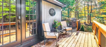 Peaceful Pocono Gem! Cabin 6 Mi to Dtwn Jim Thorpe