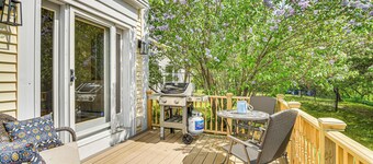 Charming Wilton Vacation Rental w/ Fire Pit