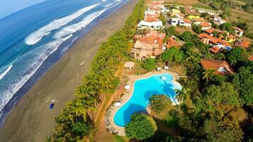 Condo, 5 Bedrooms | Aerial view