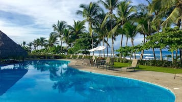 Condo, 6 Bedrooms | Pool