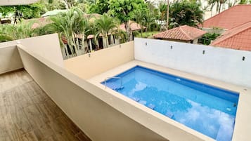 Appart'hôtel, 5 chambres | Piscine | Piscine extérieure