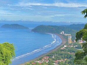 Aerial view - Heart of Jaco: Luxury Villa with Pool by RedAwning (Jacó)