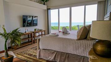 Condo, Multiple Bedrooms | 7 bedrooms, desk, laptop workspace, iron/ironing board