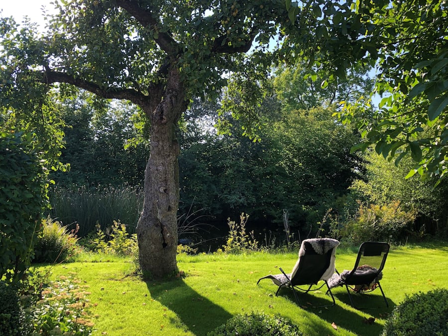 Hytte, 2 soverom, eget bad, hageområde | Hageutsikt