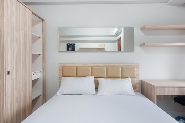 Kamar Double Deluks | Meja kerja, Wi-Fi gratis, dan seprai linen