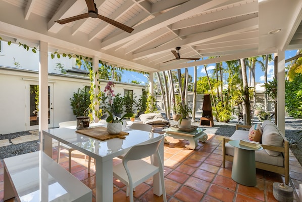 Outdoor dining