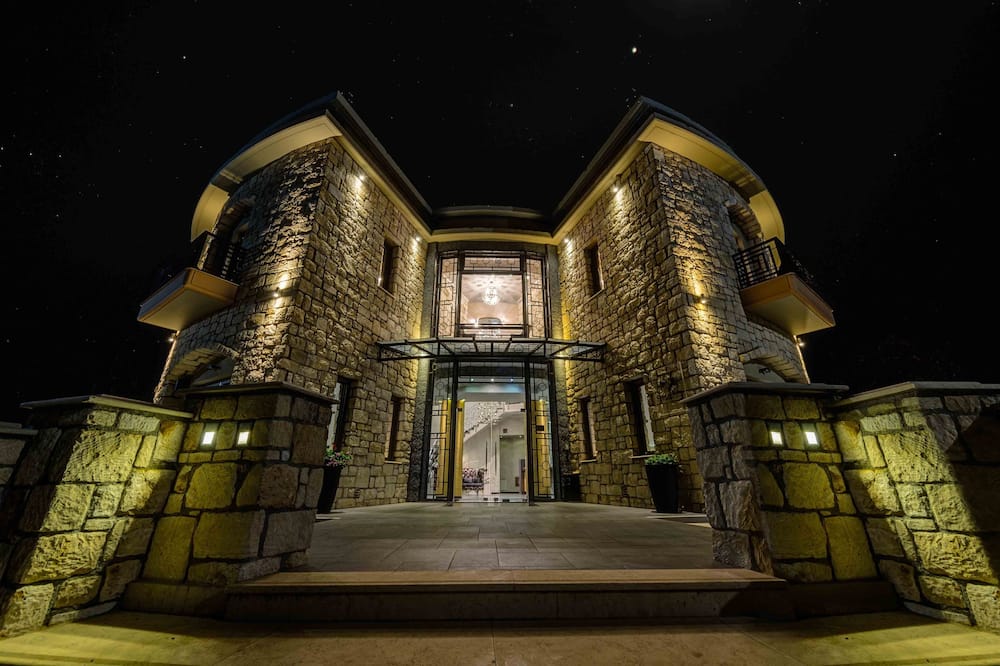 Chateau Rond Boutique Hotel & Spa