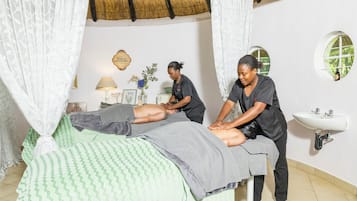 Couples treatment rooms, body treatments, aromatherapy