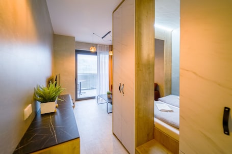 Svarog Unique Apartment by CHORS | 1 bedroom, soundproofing, iron/ironing board, free WiFi