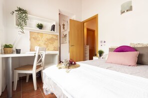 4 Schlafzimmer, Bügeleisen/Bügelbrett, Reisekinderbett, kostenloses WLAN