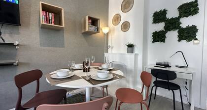 Charming Apartment In Heart Of Brussels