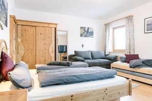 2 quartos, Wi-Fi de cortesia, roupa de cama