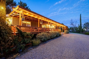 Exterior - Great Reviews! Near Wineries, Hot Tub, Valley View (Temecula)