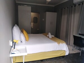 Egyptian cotton sheets, premium bedding, down duvets