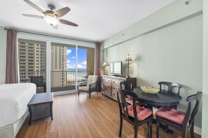 Wifi gratis y ropa de cama