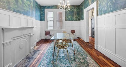 Historic 4 Bed Northside Home - Amazing Location