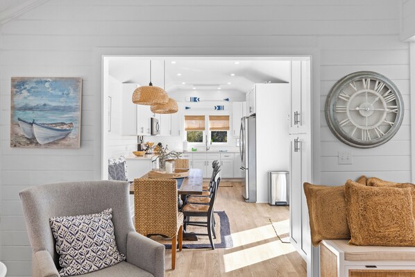 Living area - Pelican Bay 14 -Luxury Home 5 min to Beach! (Isle of Palms)