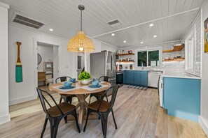 Dining - Beachfront Home with Amazing Deck and Beach Views!  -Low Tide (Anna Maria)