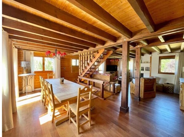 Dining - Chalet Kelly Centre Ville (Gérardmer)