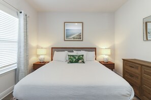 5 Schlafzimmer, Bügeleisen/Bügelbrett, kostenloses WLAN, Bettwäsche