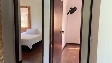 3 間睡房、Wi-Fi、床單