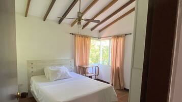 3 chambres, Wi-Fi, draps fournis