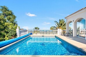 Outdoor pool - SAONA VILLAS (AS MELO): villa for 6 people, private swimming pool, air co (Dénia)