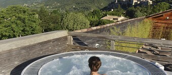 Appartement Idéal Pour les Vacances Thermales et Familiales. Vue Exceptionnelle