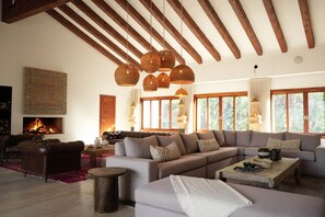 Living area - Mountains of Hope  (Rionegro)