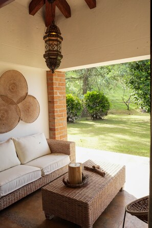 Deluxe Room | Premium bedding, individually decorated, individually furnished, desk - Mountains of Hope  (Rionegro)