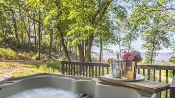 Idromassaggio all'aperto