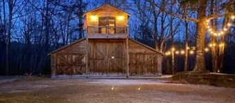 Barnaminium Upstairs Loft