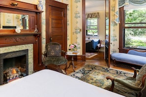 Wright Suite (1st Floor)