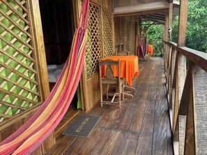 Balcony - Hotel Green Mountain Cahuita  (Cahuita)