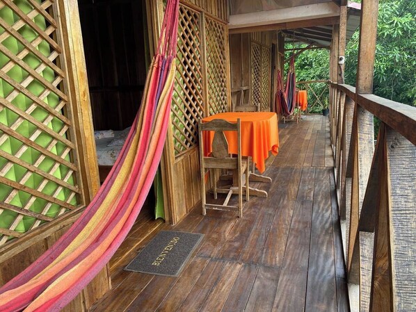 标准双人房 | 阳台