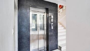 Elevator