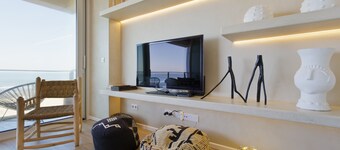 Boutique Rentals-al MAR Beachfront Wake up With Wonderful Ocean and Beach Views!