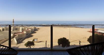 Boutique Rentals-al MAR Beachfront Wake up With Wonderful Ocean and Beach Views!