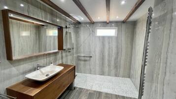 Towels, toilet paper