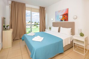 1 quarto, ferros/tábuas de passar roupa, acesso à internet