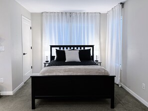 1 chambre, fer et planche à repasser, Wi-Fi gratuit, draps fournis