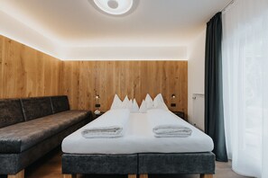 Desk, laptop workspace, free WiFi - Hotel Bischofhof - Bistro Jasmin (Chiusa)