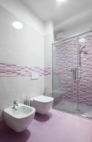 Dusche, Bidet