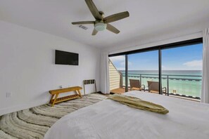 4 habitaciones, tabla de planchar con plancha y cuna de viaje 